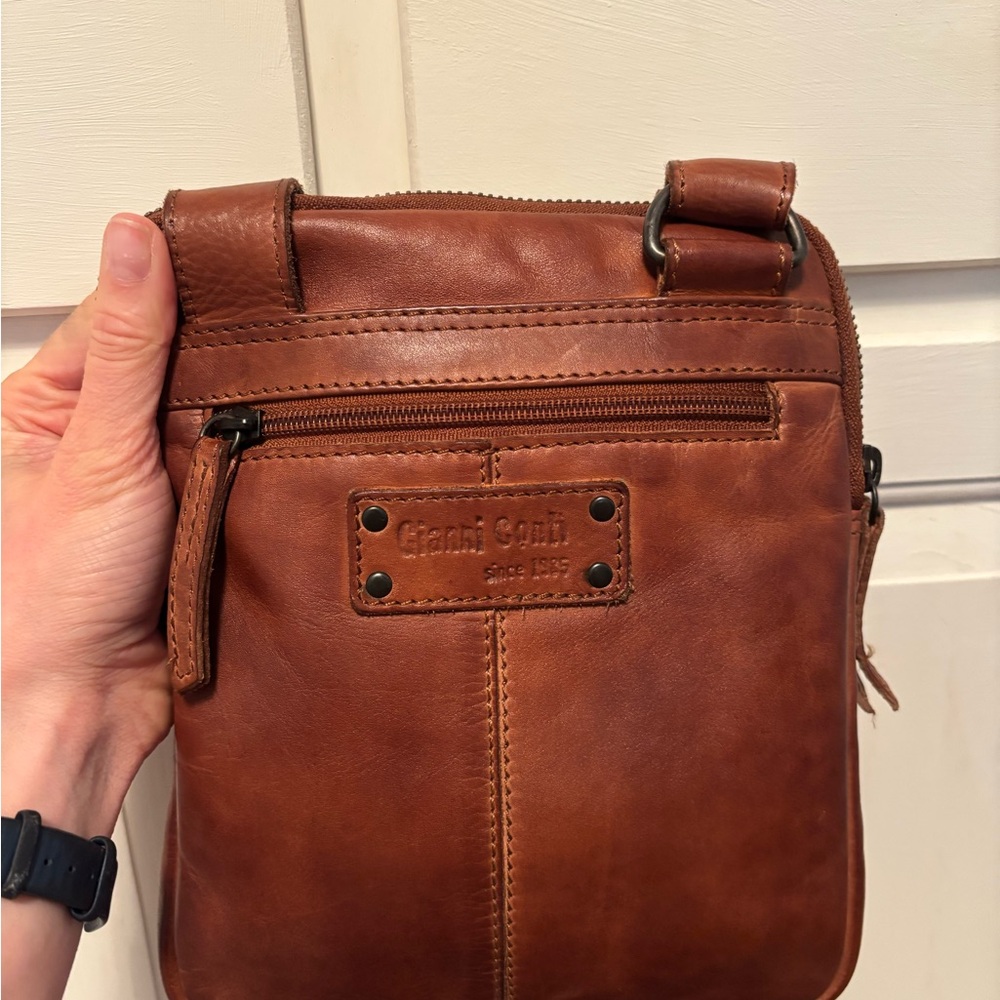 Gianni Conti Italian Leather Crossbody Bag